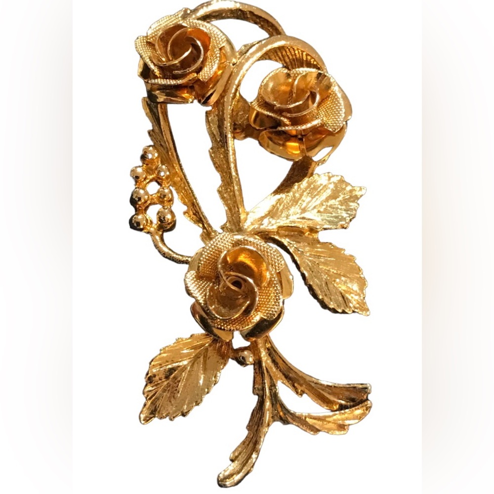 VTG Coro Gold Tone Textured Roses Brooch.